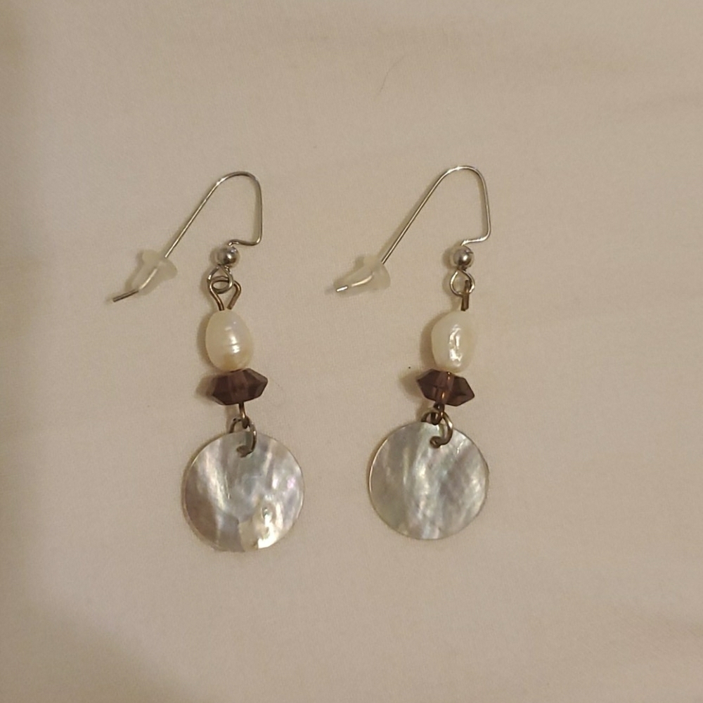 Fresh Water Pearl Earrings